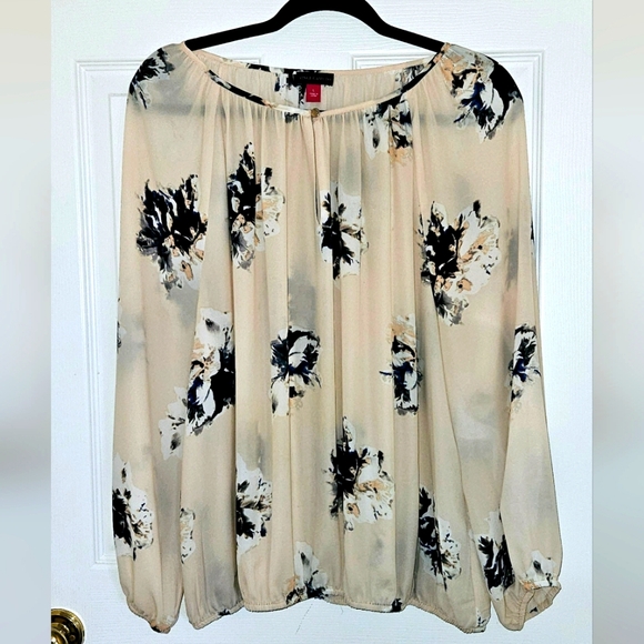 Vince Camuto blouse, size L, perfect condition! - Picture 1 of 3